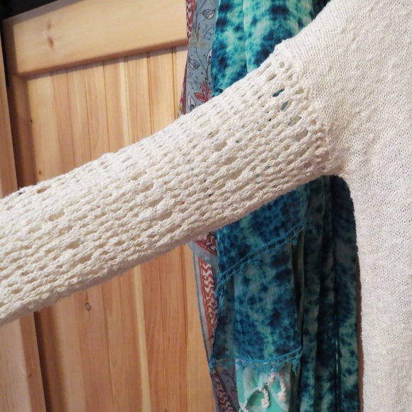 ⭐️BOGO FREE! Split Back V-Neck Knit Sweater - Picture 2 of 4